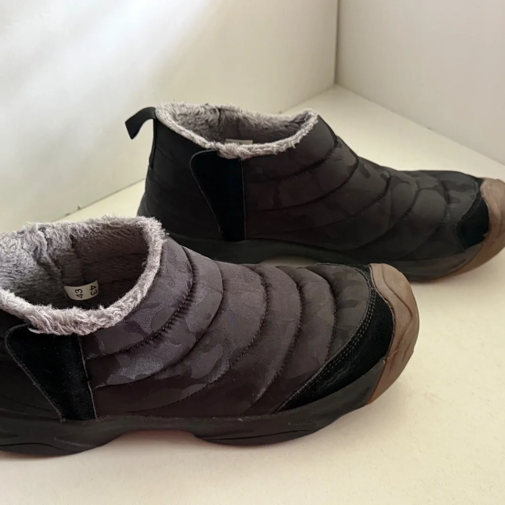 Unisex Outdoor Boots Sturdy,‎ Thick Sole, Size 43